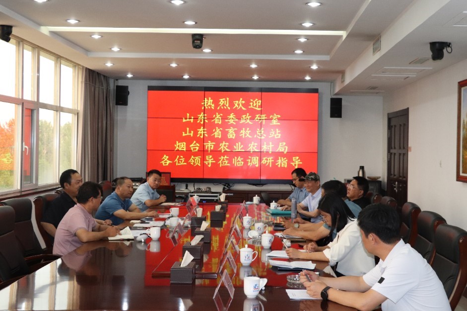 【调研】山东省委政研室二级调研员王臻一行莅临4001百老汇股份调研领导